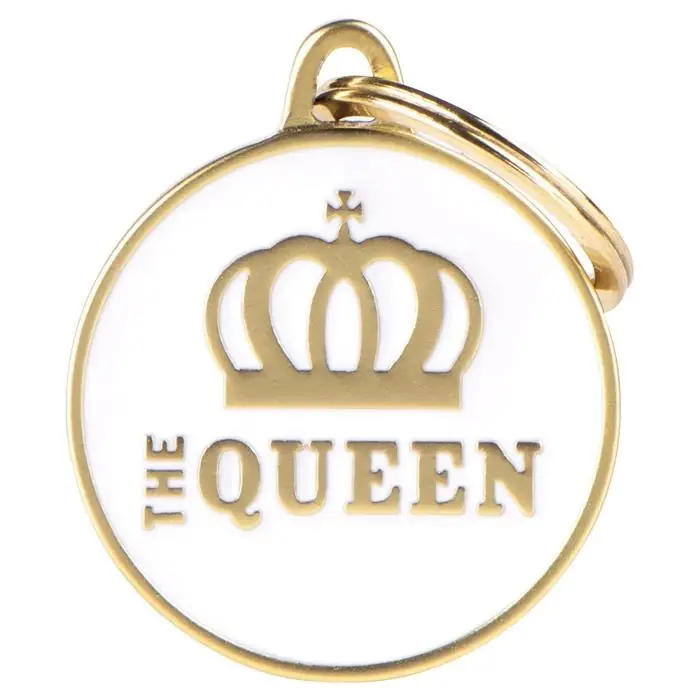 My Family Charms Vitt & Guldfärgat Hundbricka Med Texten The Queen SMALL Erbjudande